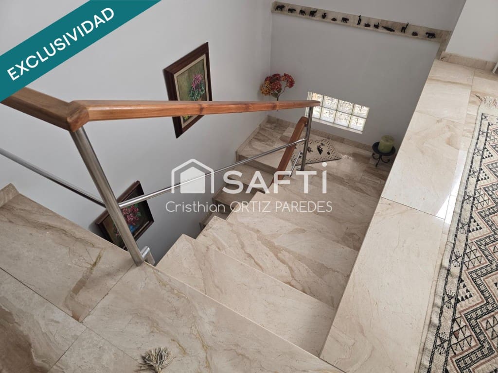 5 makuuhuone Huvila myytävänä paikassa Santa Cristina d'Aro mukana uima-altaan 
autotalli - 1 272 000 € (Ref: 9595200)