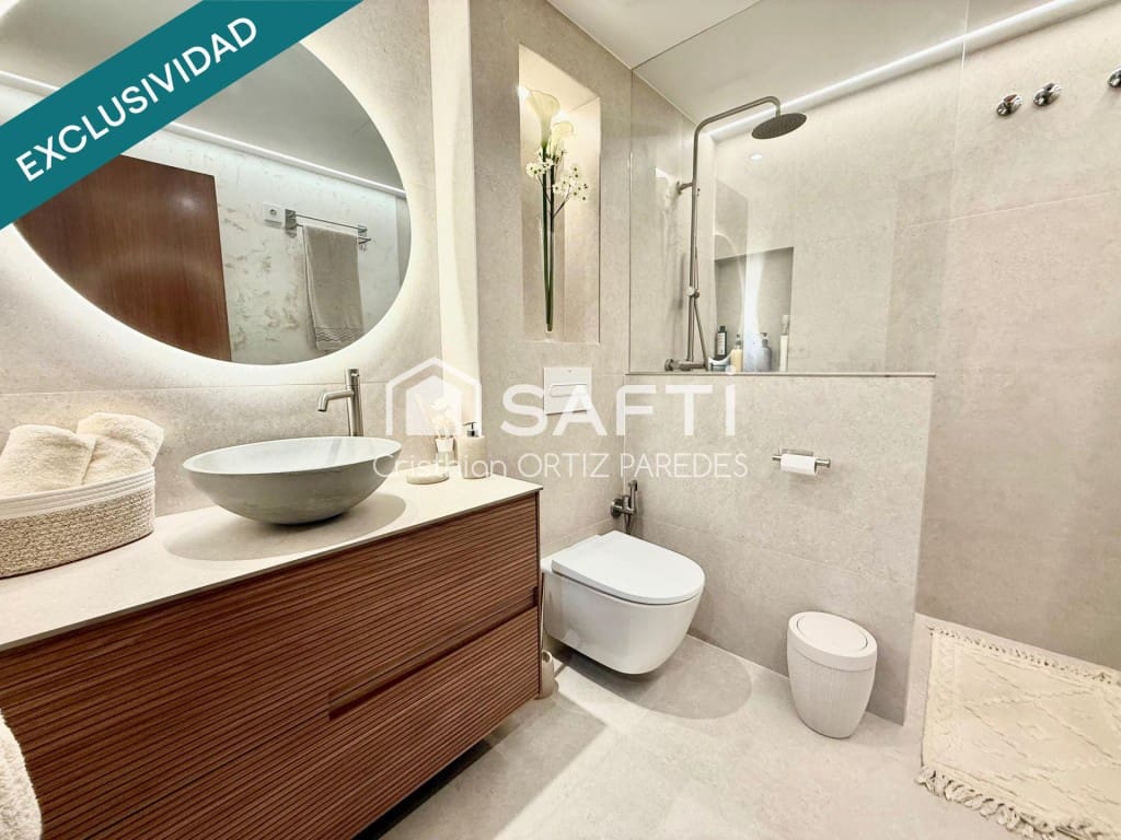 2 soveværelse Lejlighed til salg i Lloret de Mar med swimmingpool garage - € 233.000 (Ref: 9595202)