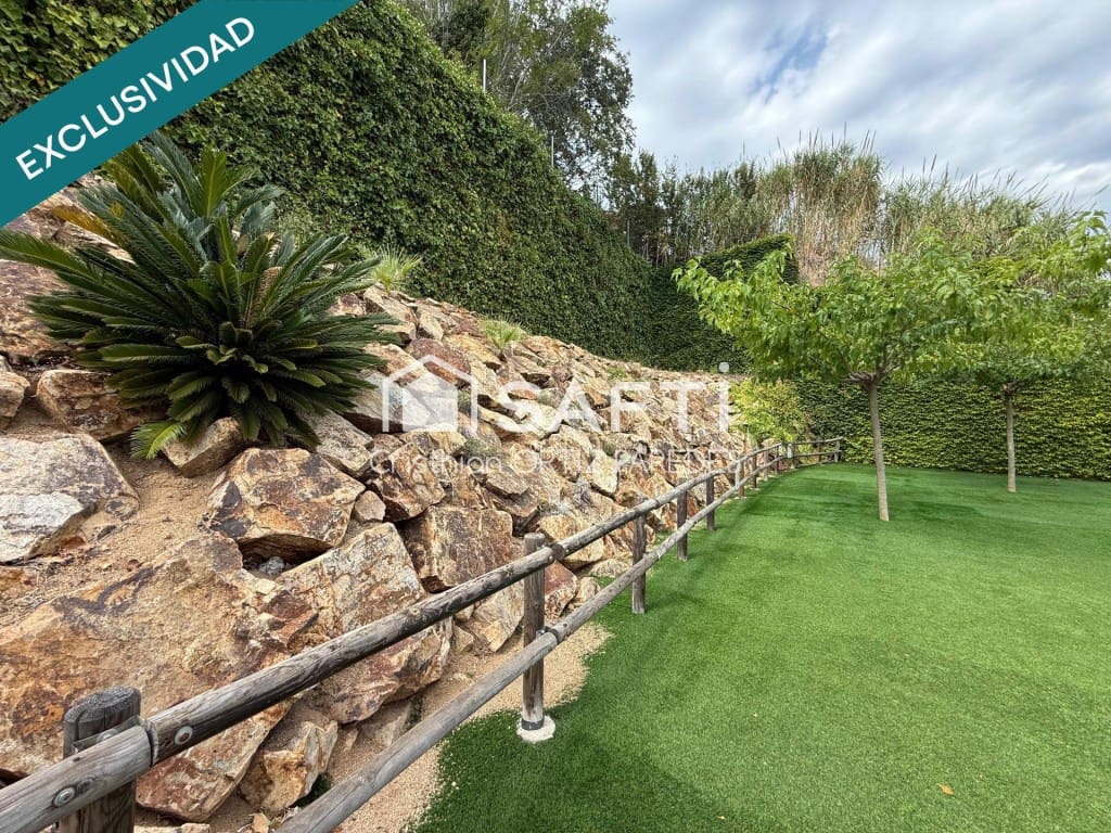 2 soveværelse Lejlighed til salg i Lloret de Mar med swimmingpool garage - € 233.000 (Ref: 9595202)