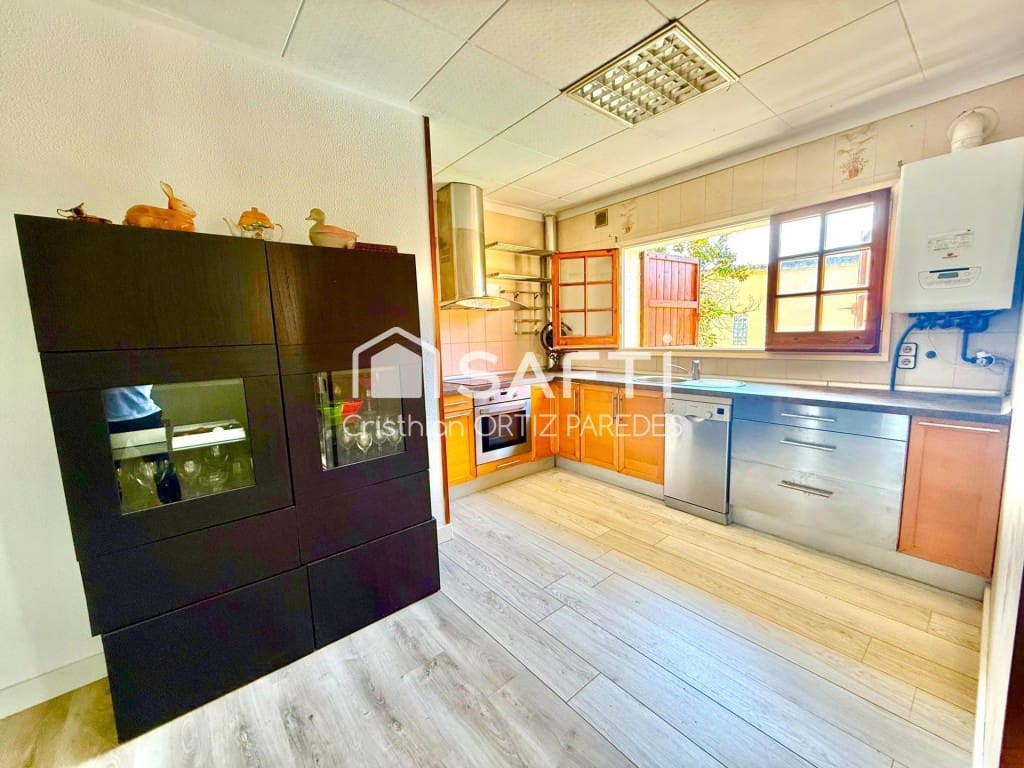 5 soveværelse Villa til salg i Tiana med swimmingpool garage - € 948.000 (Ref: 9595203)