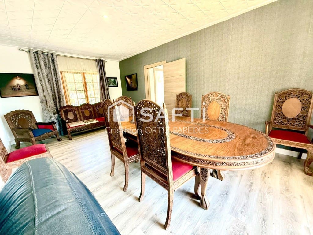 5 soveværelse Villa til salg i Tiana med swimmingpool garage - € 948.000 (Ref: 9595203)