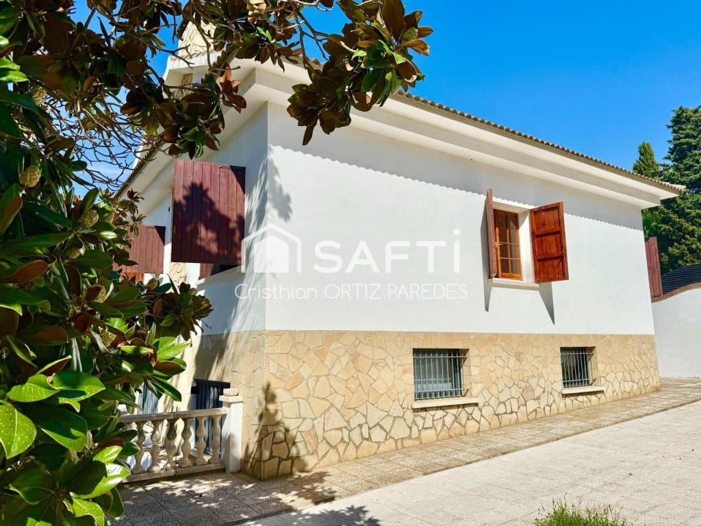 5 soveværelse Villa til salg i Tiana med swimmingpool garage - € 948.000 (Ref: 9595203)