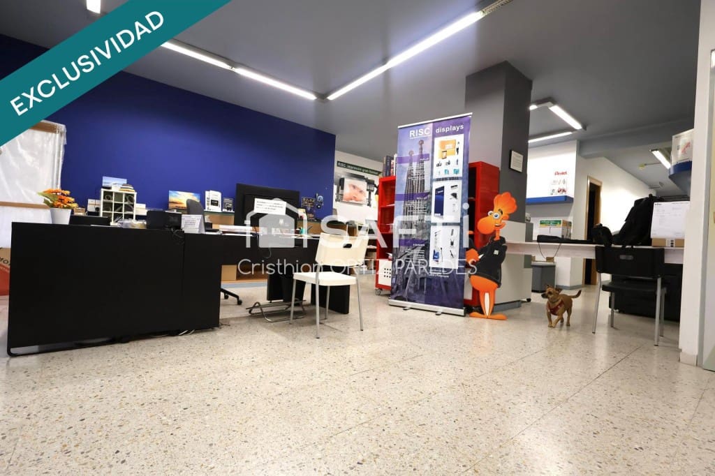 Local Commercial à vendre à Barcelone ville - 99 000 € (Ref: 9595205)