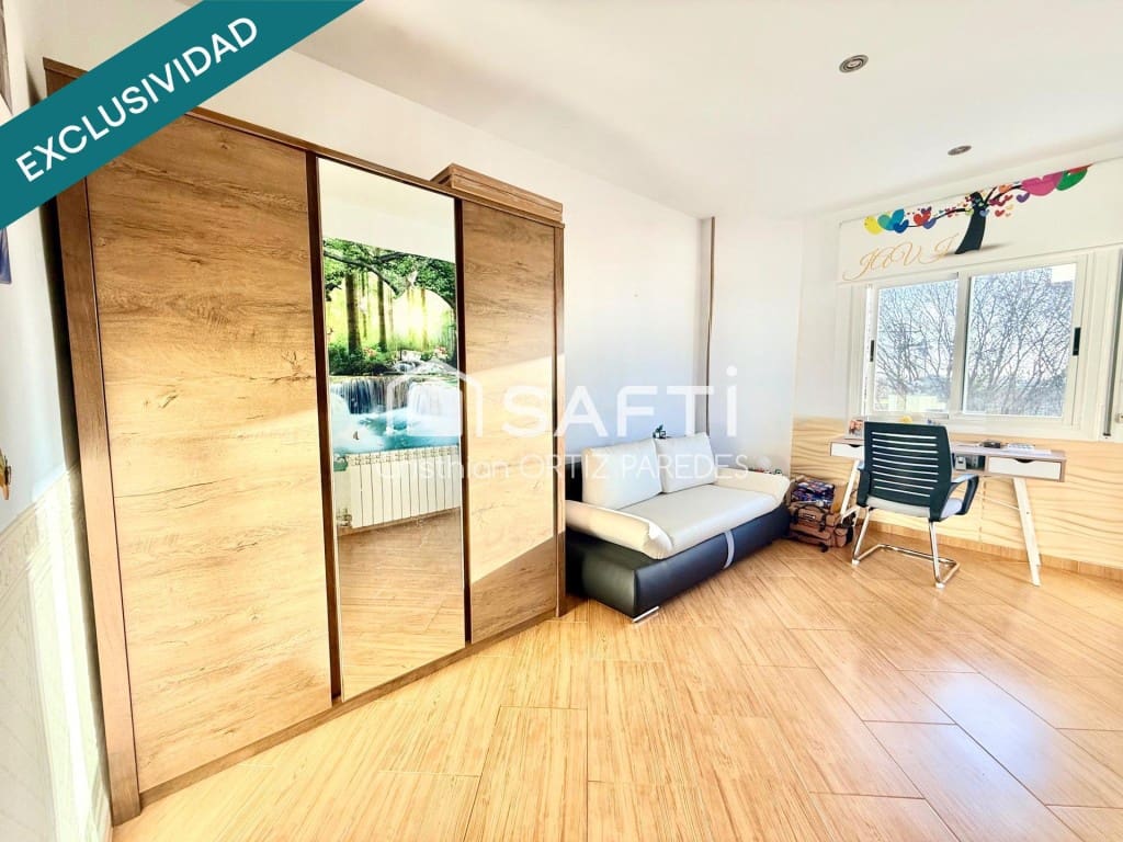 2 bedroom Apartment for sale in Blanes - € 204,000 (Ref: 9595209)