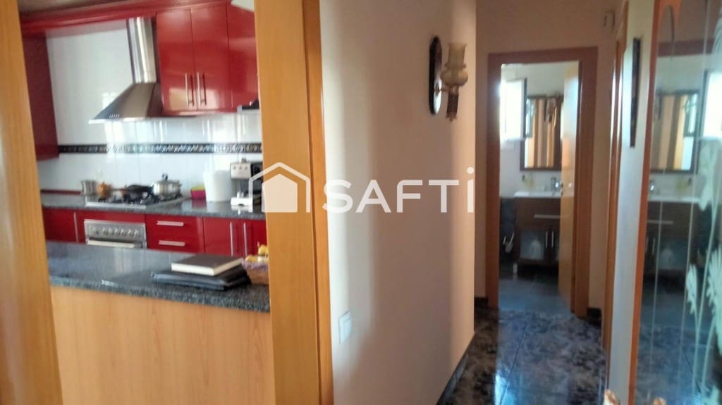 6 bedroom Villa for sale in Piera with pool - € 320,000 (Ref: 9595212)