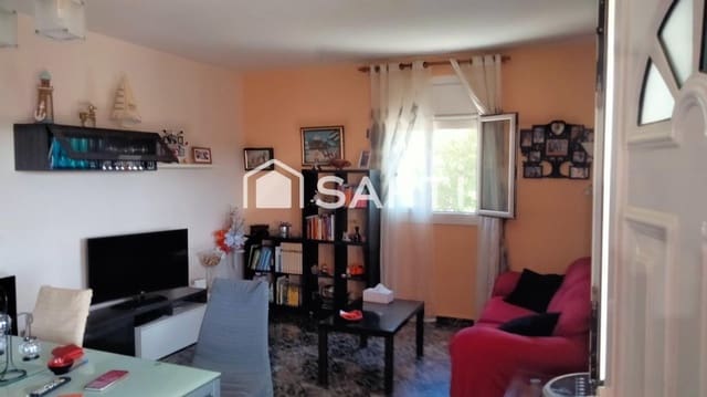 6 bedroom Villa for sale in Piera with pool - € 320,000 (Ref: 9595212)