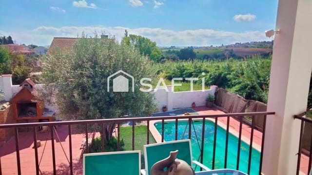 6 bedroom Villa for sale in Piera with pool - € 320,000 (Ref: 9595212)