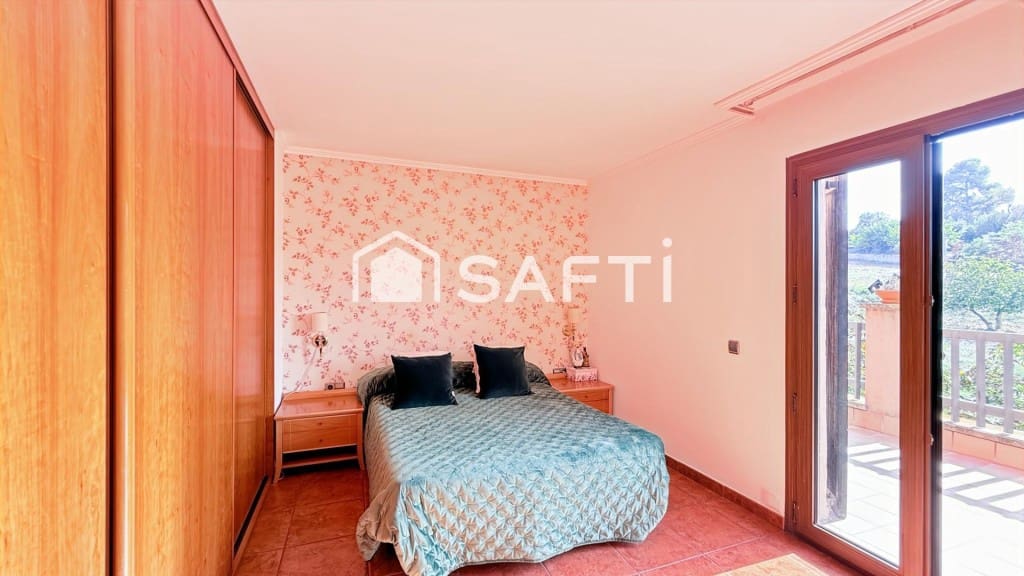 7 sovrum Finca/Hus på landet till salu i Llica de Vall med pool garage - 950 000 € (Ref: 9595213)