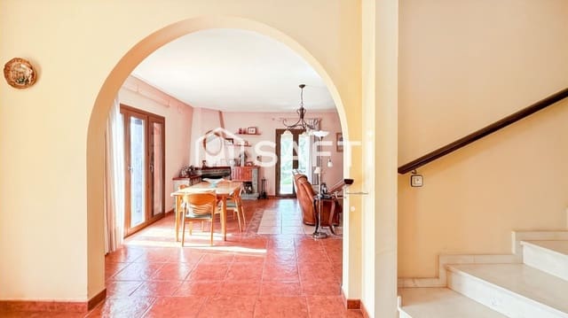 7 bedroom Finca/Country House for sale in Lliçà de Vall with pool garage - € 950,000 (Ref: 9595213)