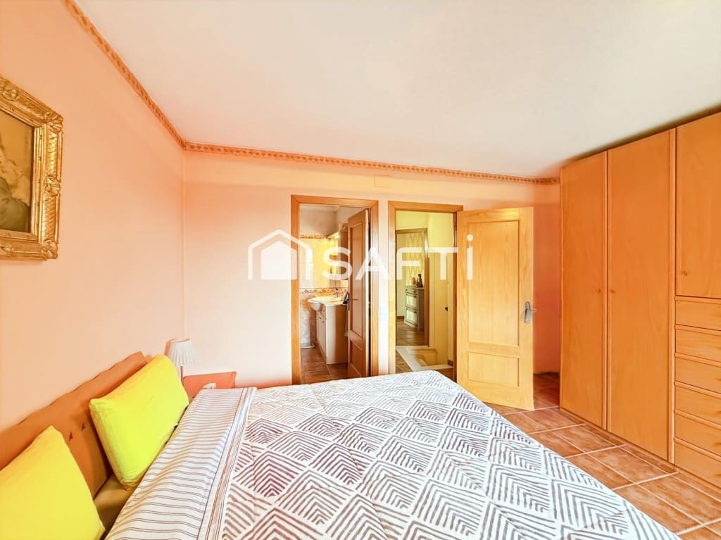 7 sovrum Finca/Hus på landet till salu i Llica de Vall med pool garage - 950 000 € (Ref: 9595213)