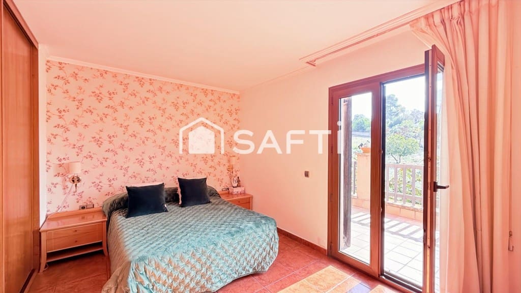 7 sovrum Finca/Hus på landet till salu i Llica de Vall med pool garage - 950 000 € (Ref: 9595213)