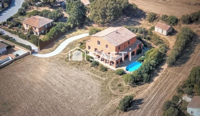 7 bedroom Finca/Country House for sale in Lliçà de Vall with pool garage - € 950,000 (Ref: 9595213)