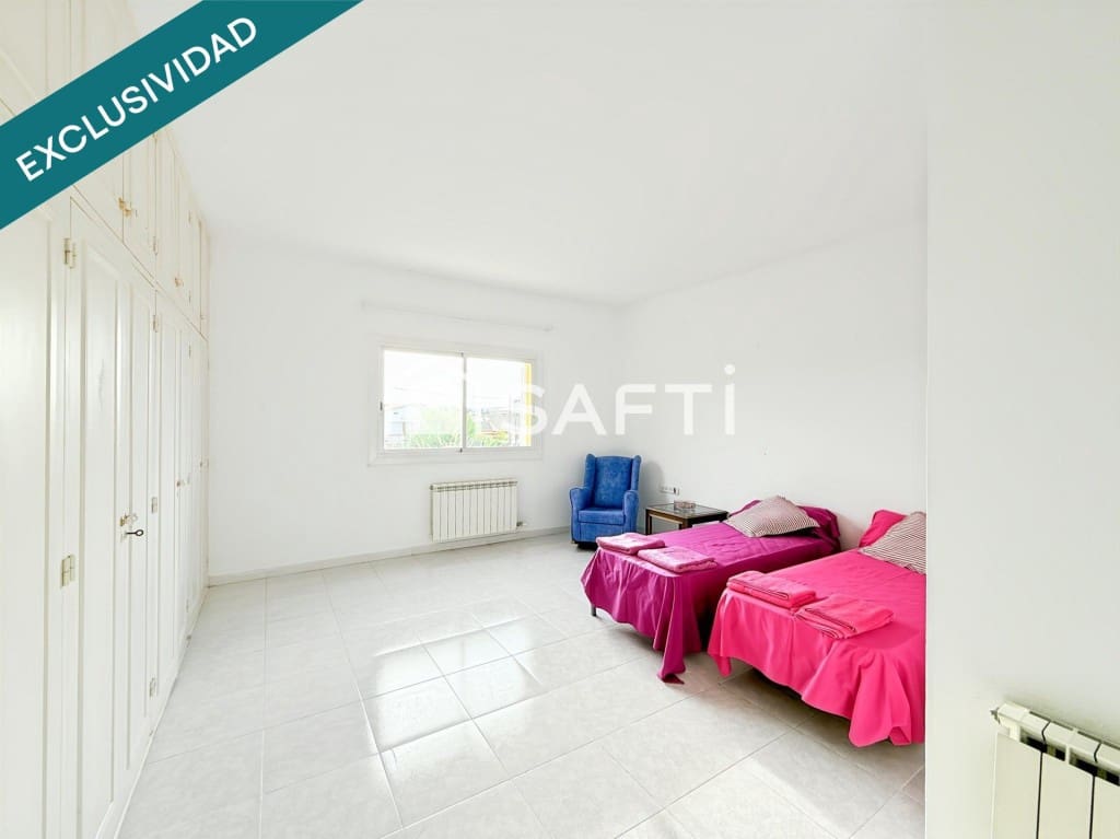 5 bedroom Villa for sale in Piera with pool - € 640,000 (Ref: 9595214)