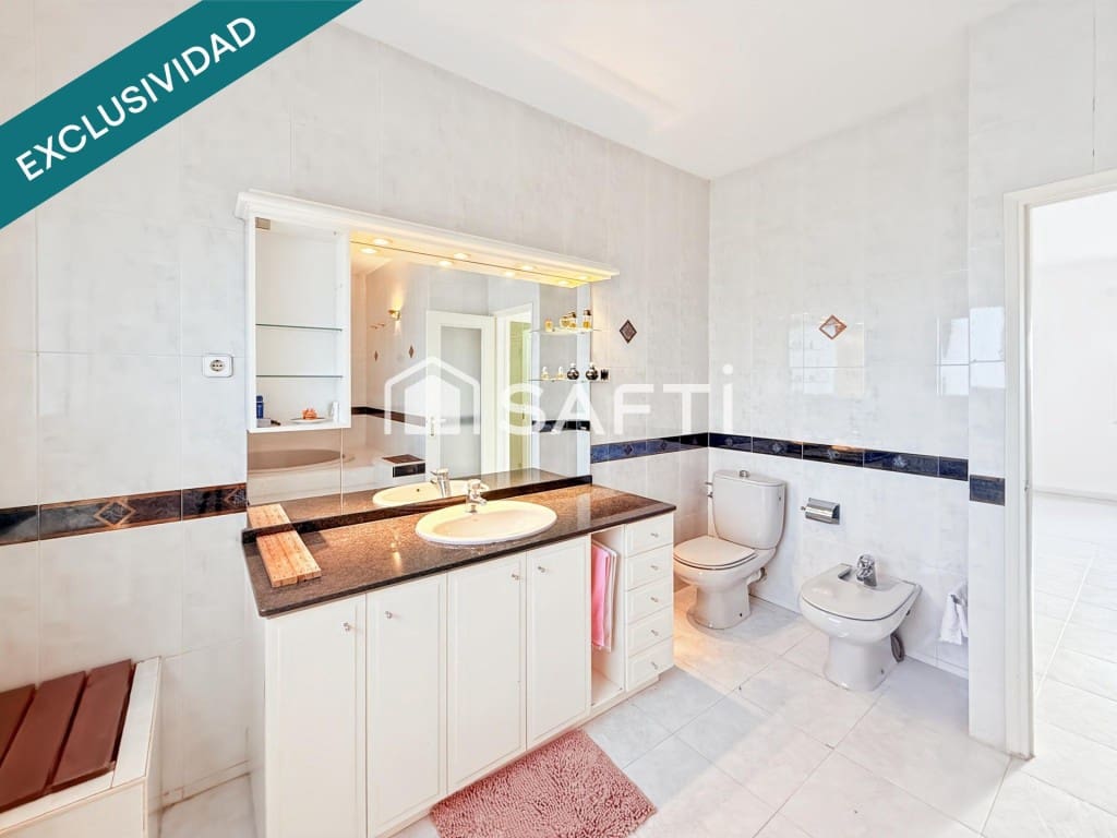 5 bedroom Villa for sale in Piera with pool - € 640,000 (Ref: 9595214)