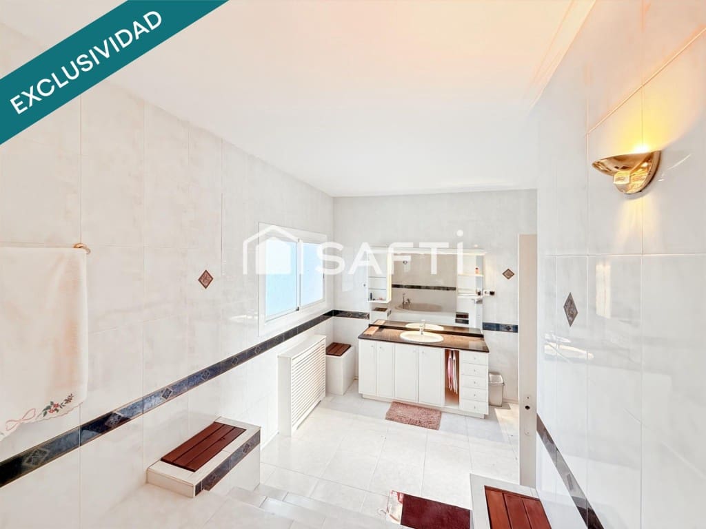 5 bedroom Villa for sale in Piera with pool - € 640,000 (Ref: 9595214)