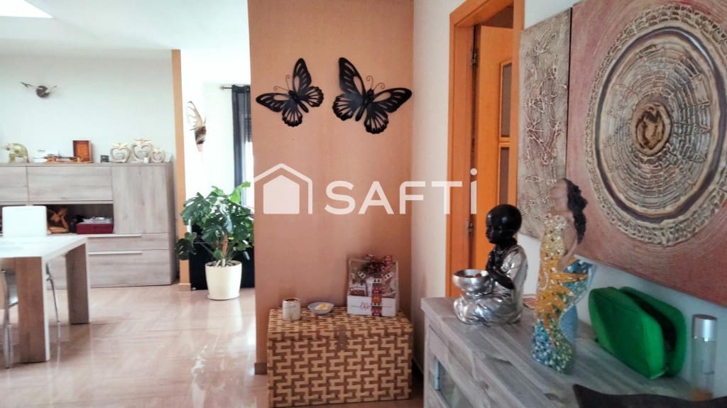 4 bedroom Villa for sale in Piera with pool garage - € 370,000 (Ref: 9595215)