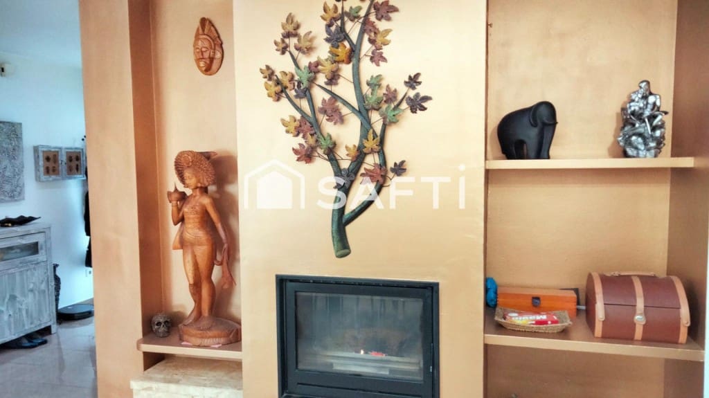 4 bedroom Villa for sale in Piera with pool garage - € 370,000 (Ref: 9595215)