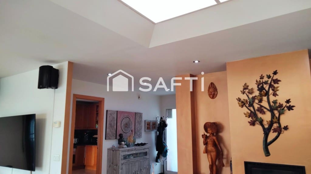 4 bedroom Villa for sale in Piera with pool garage - € 370,000 (Ref: 9595215)