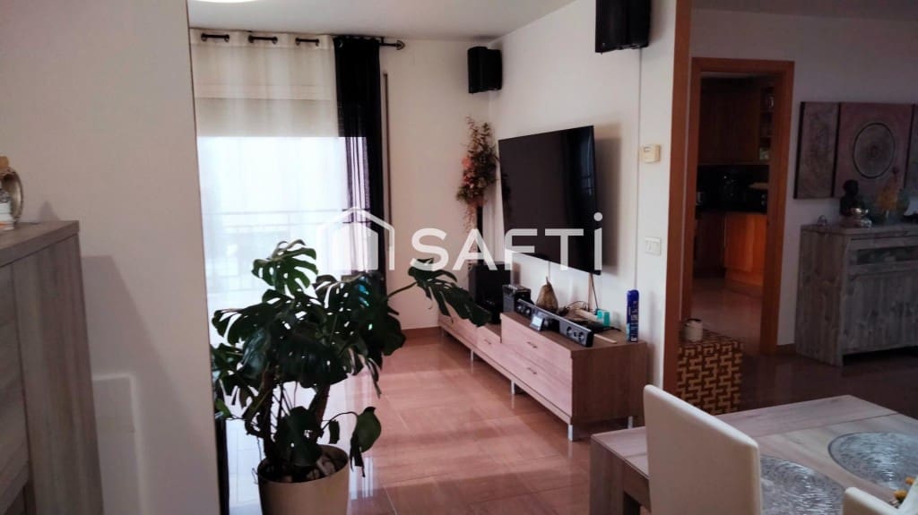 4 bedroom Villa for sale in Piera with pool garage - € 370,000 (Ref: 9595215)