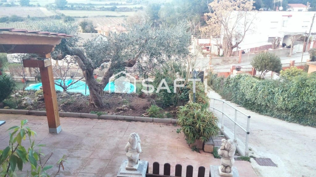 3 bedroom Villa for sale in Piera with pool garage - € 325,000 (Ref: 9595218)