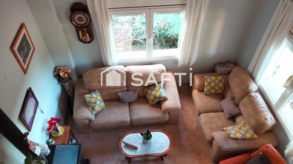 3 bedroom Villa for sale in Piera with pool garage - € 325,000 (Ref: 9595218)