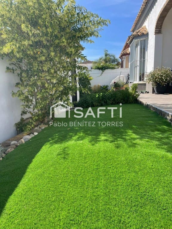 3 makuuhuone Huvila myytävänä paikassa Chiclana de la Frontera mukana uima-altaan - 362 500 € (Ref: 9595219)