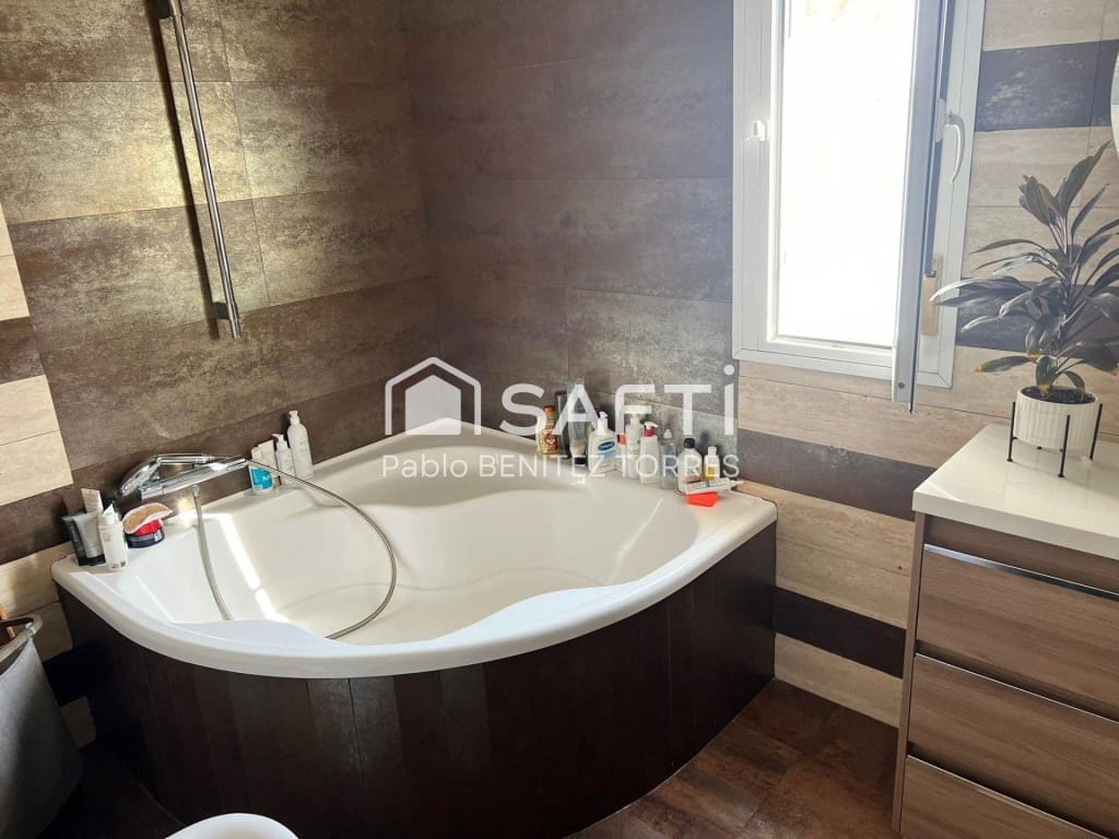 3 makuuhuone Huvila myytävänä paikassa Chiclana de la Frontera mukana uima-altaan - 362 500 € (Ref: 9595219)