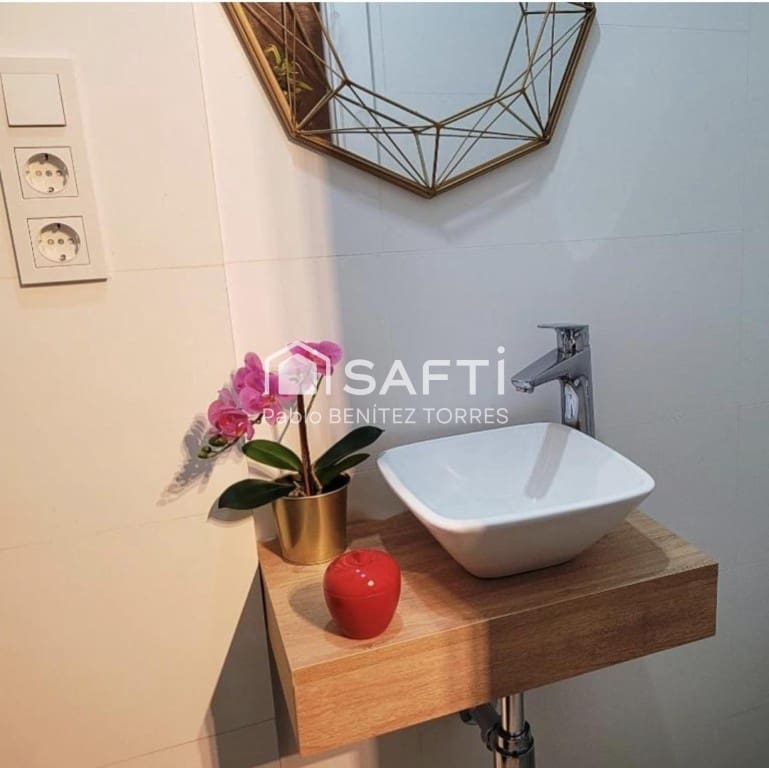 2 chambre Villa/Maison à vendre à Chiclana de la Frontera - 450 000 € (Ref: 9595220)