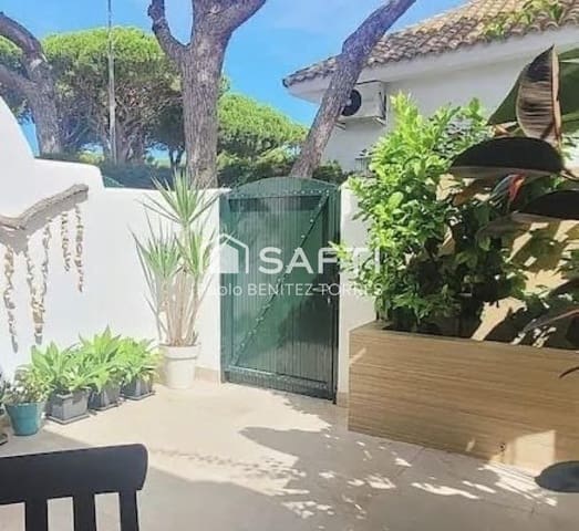 2 chambre Villa/Maison à vendre à Chiclana de la Frontera - 450 000 € (Ref: 9595220)