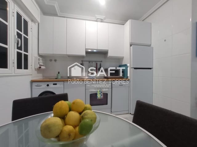 2 soveværelse Lejlighed til salg i Chiclana de la Frontera med garage - € 260.000 (Ref: 9595223)