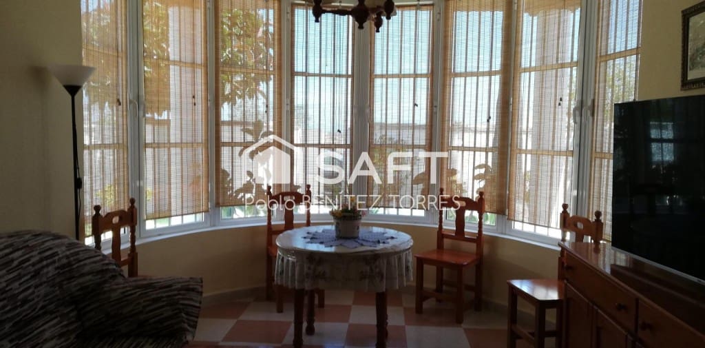 3 soveværelse Villa til salg i Chiclana de la Frontera med swimmingpool garage - € 650.000 (Ref: 9595226)