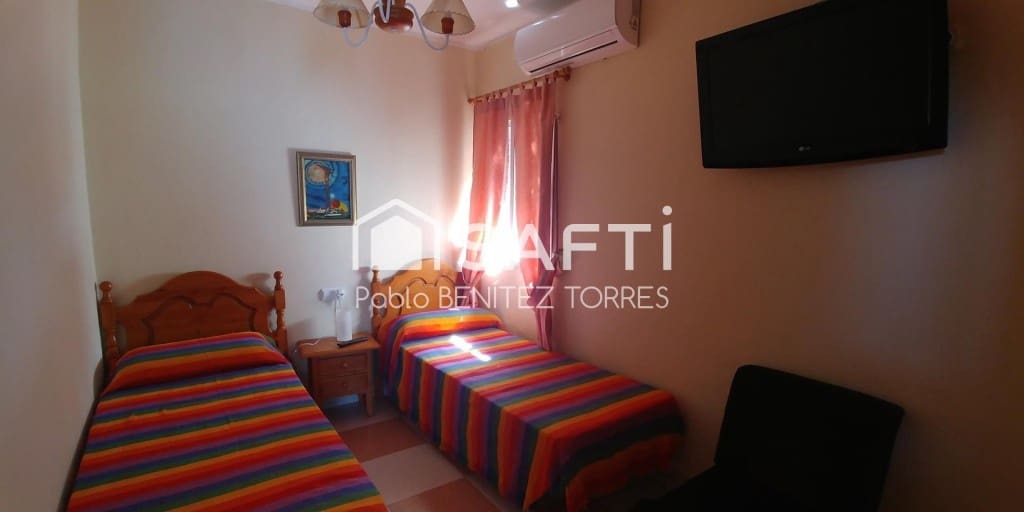 3 soveværelse Villa til salg i Chiclana de la Frontera med swimmingpool garage - € 650.000 (Ref: 9595226)