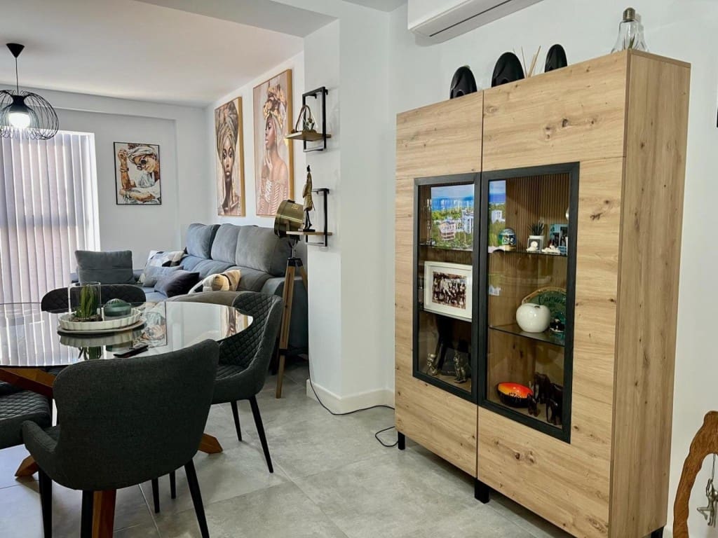 2 makuuhuone Kattohuoneisto myytävänä paikassa Chiclana de la Frontera - 220 000 € (Ref: 9595227)