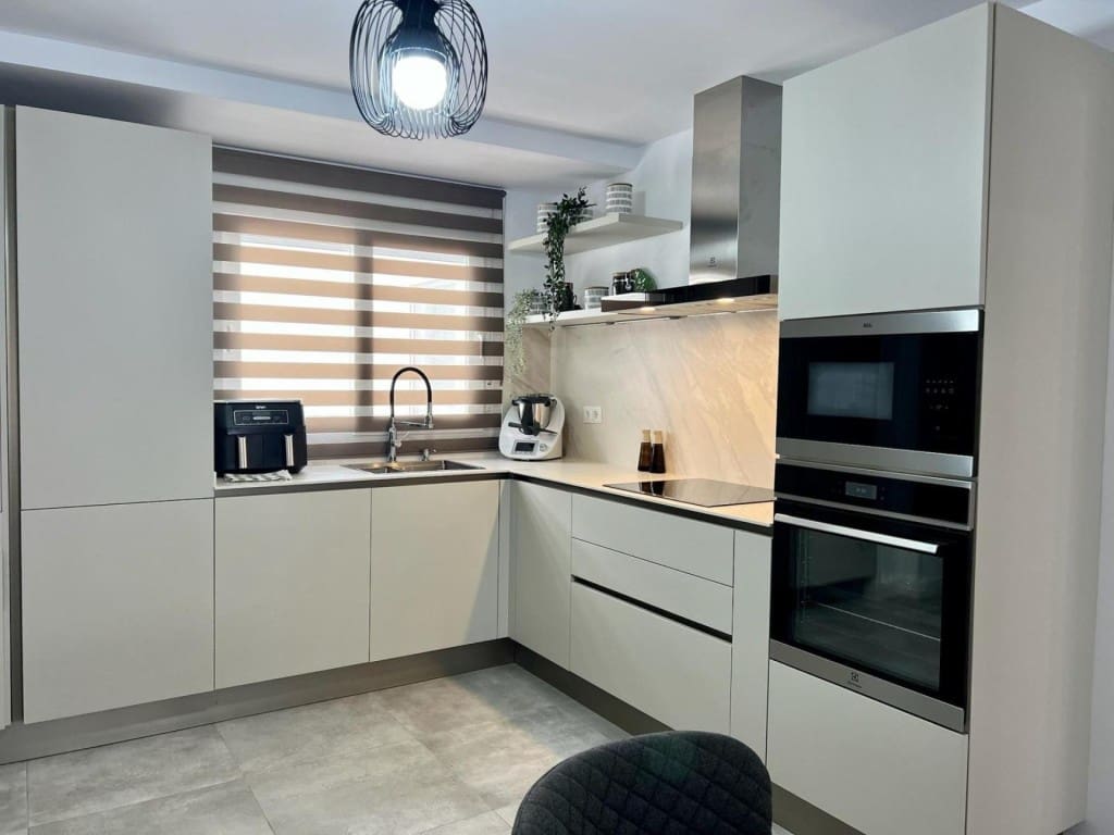 2 makuuhuone Kattohuoneisto myytävänä paikassa Chiclana de la Frontera - 220 000 € (Ref: 9595227)