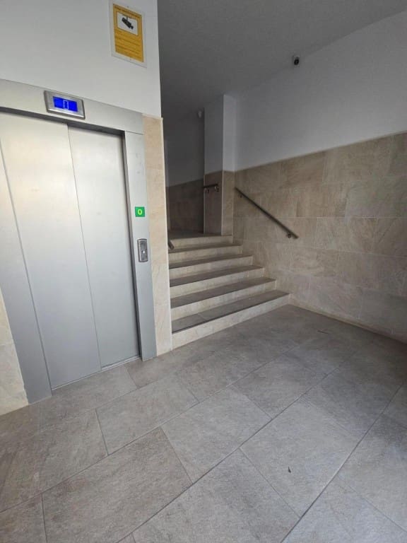 3 sovrum Lägenhet till salu i San Fernando - 180 000 € (Ref: 9595234)