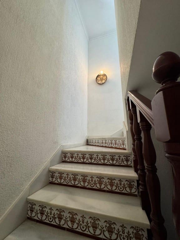 3 makuuhuone Rivitalo myytävänä paikassa Chiclana de la Frontera - 290 000 € (Ref: 9595238)