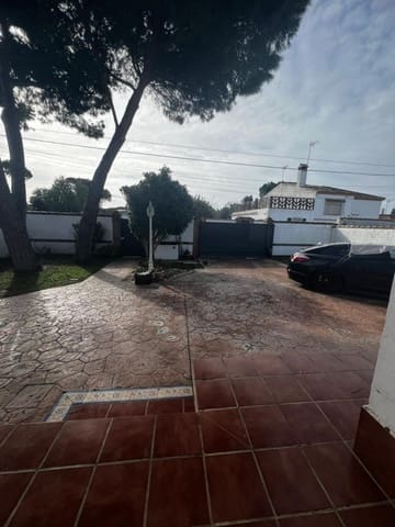 3 chambre Villa/Maison à vendre à Chiclana de la Frontera avec garage - 450 000 € (Ref: 9595240)