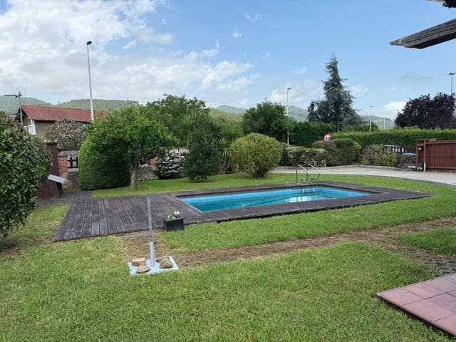 4 slaapkamer Villa te koop in Guriezo - € 440.000 (Ref: 9595241)