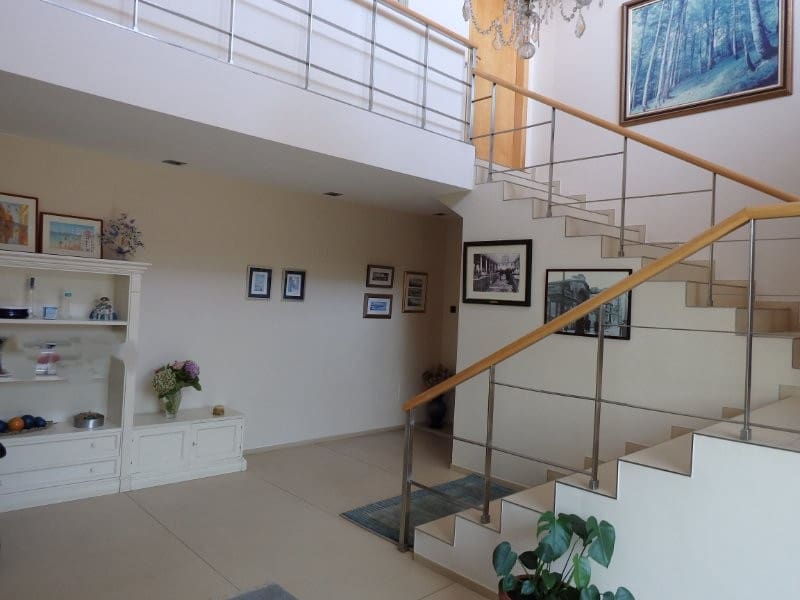 7 slaapkamer Villa te koop in Santander met zwembad garage - € 1.290.000 (Ref: 9595242)