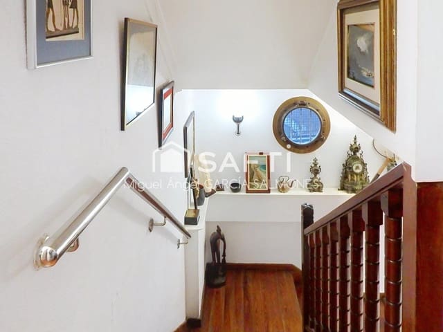 3 soverom Villa til salgs i Santander - € 3 600 000 (Ref: 9595244)