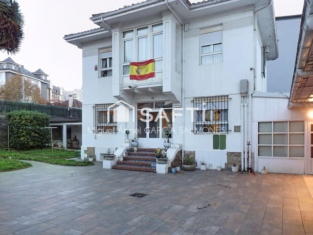 3 soverom Villa til salgs i Santander - € 3 600 000 (Ref: 9595244)
