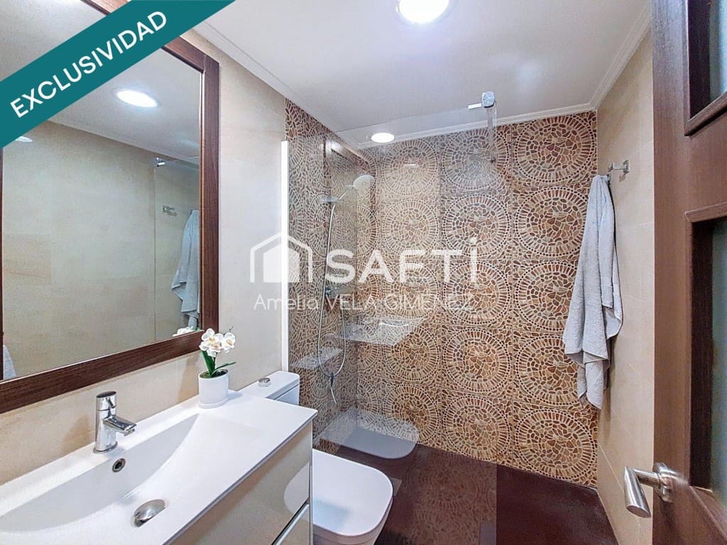 2 slaapkamer Appartement te koop in Canet d'En Berenguer - € 270.000 (Ref: 9595249)