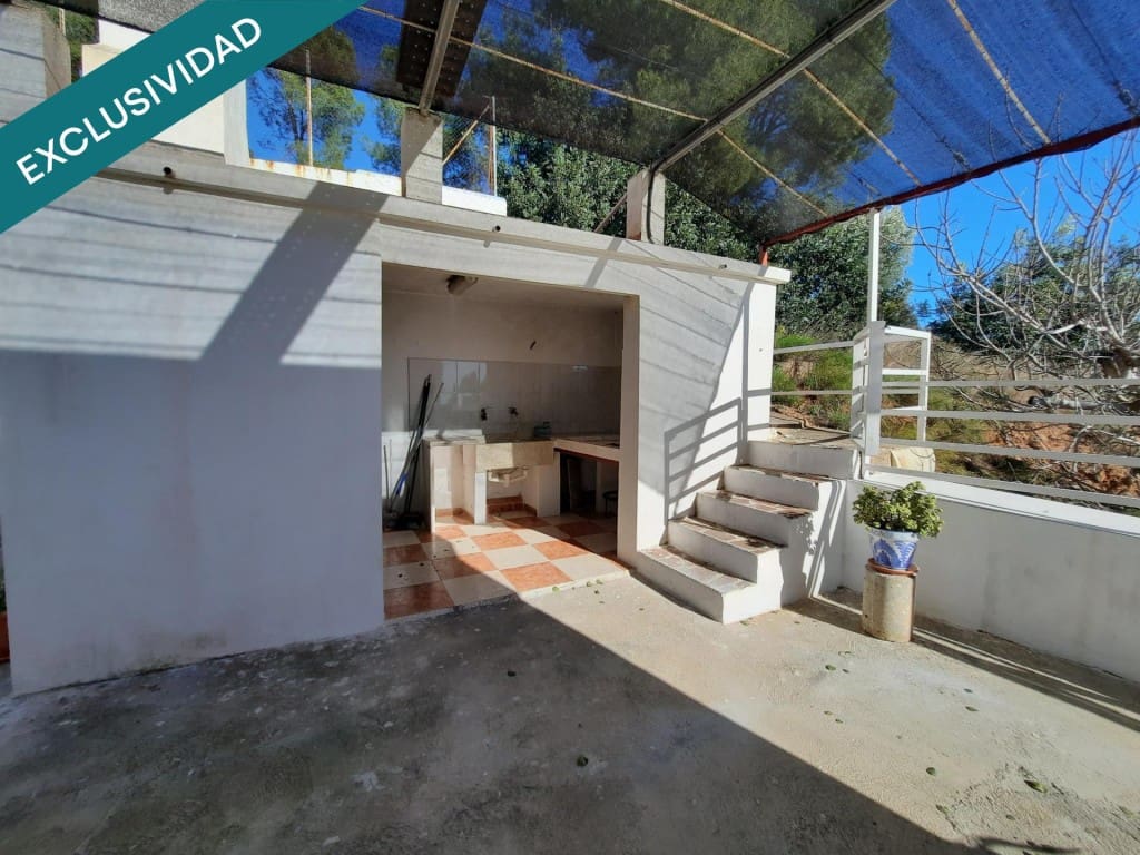 4 bedroom Finca/Country House for sale in Alfara d'Algimia with pool - € 225,000 (Ref: 9595252)