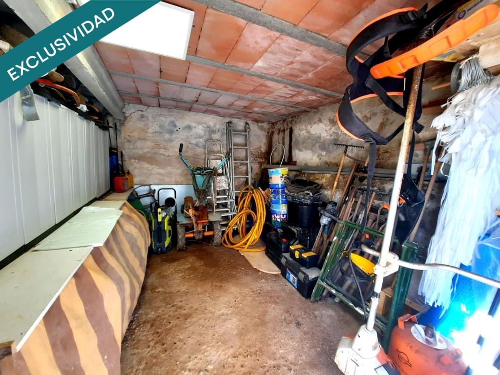 4 bedroom Finca/Country House for sale in Alfara d'Algimia with pool - € 225,000 (Ref: 9595252)