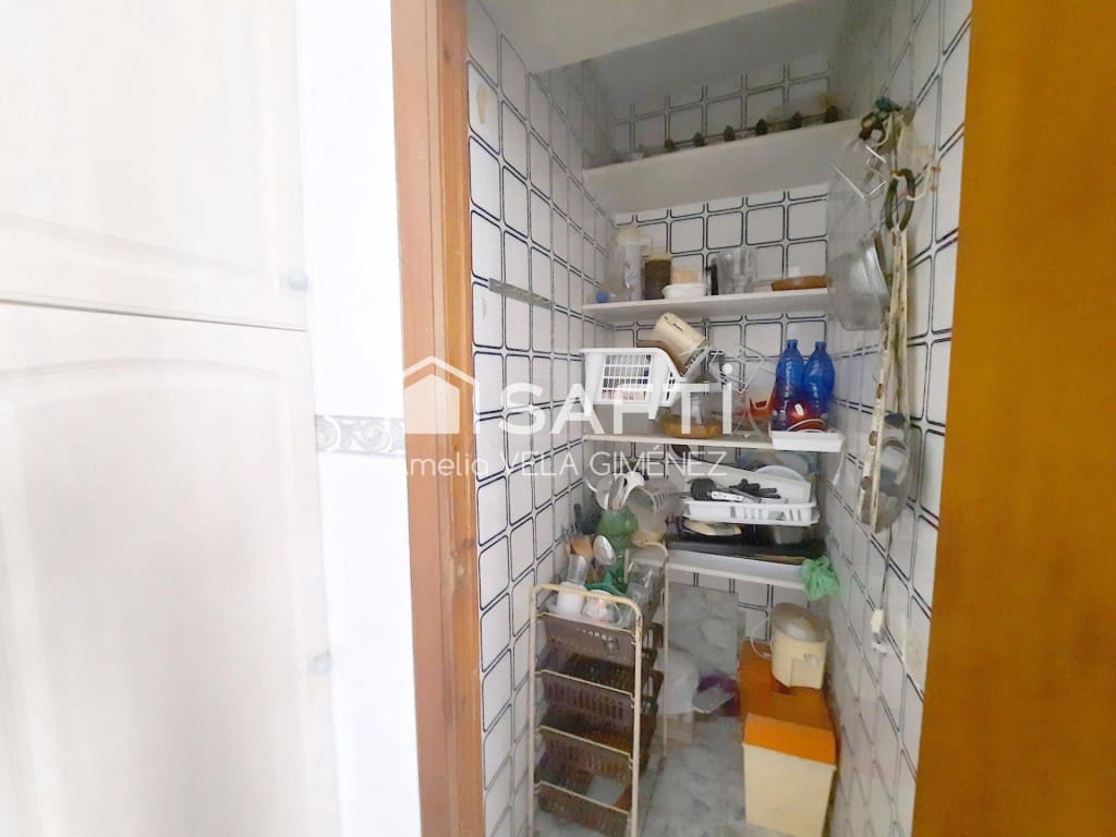 5 slaapkamer Appartement te koop in Sagunto / Sagunt - € 170.000 (Ref: 9595253)