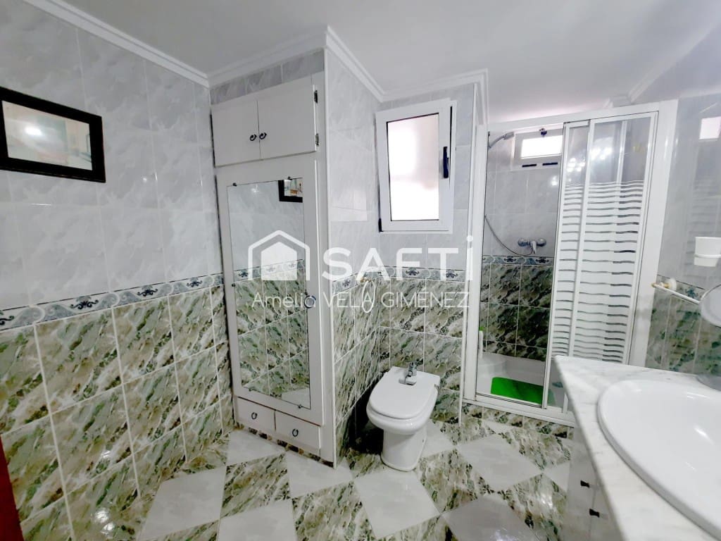 5 slaapkamer Appartement te koop in Sagunto / Sagunt - € 170.000 (Ref: 9595253)