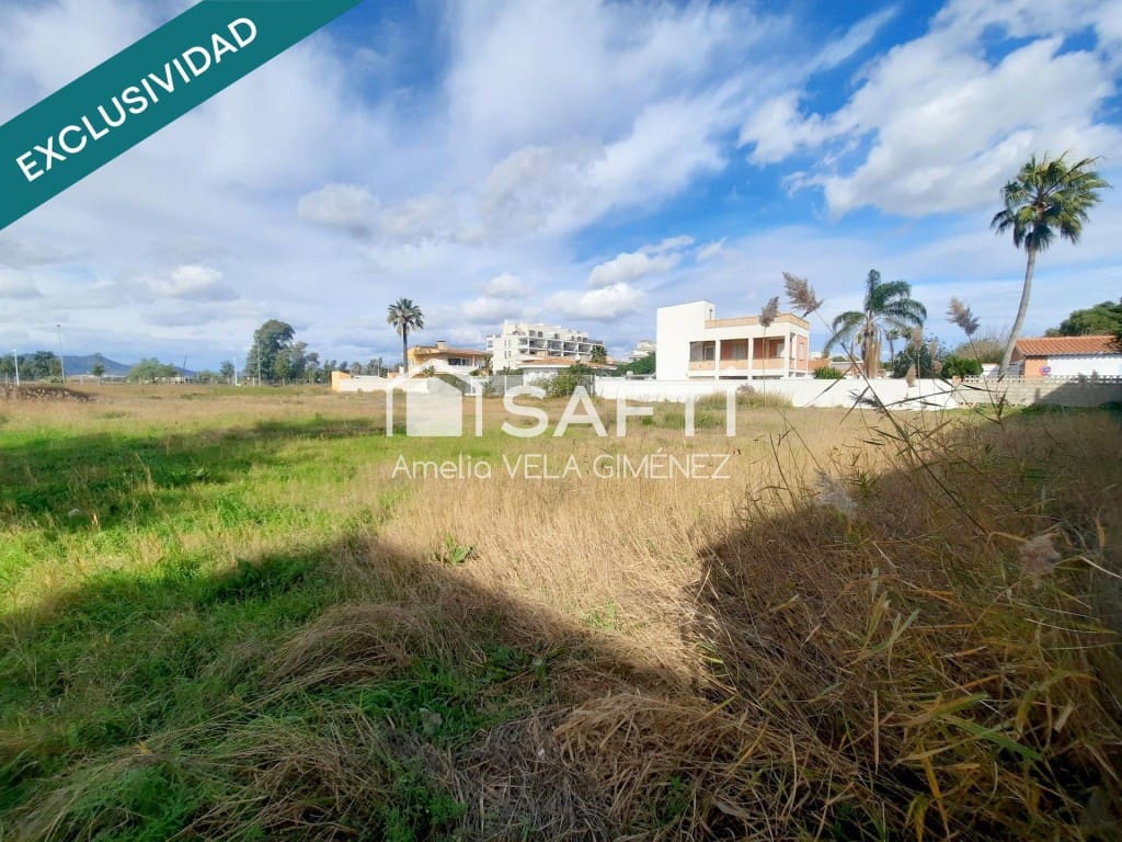 Tomt till salu i Almarda - 2 125 000 € (Ref: 9595254)