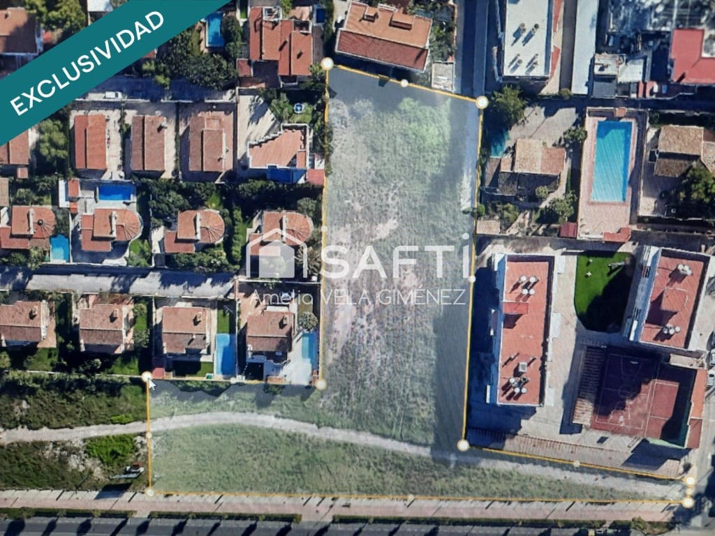 Tomt till salu i Almarda - 2 125 000 € (Ref: 9595254)