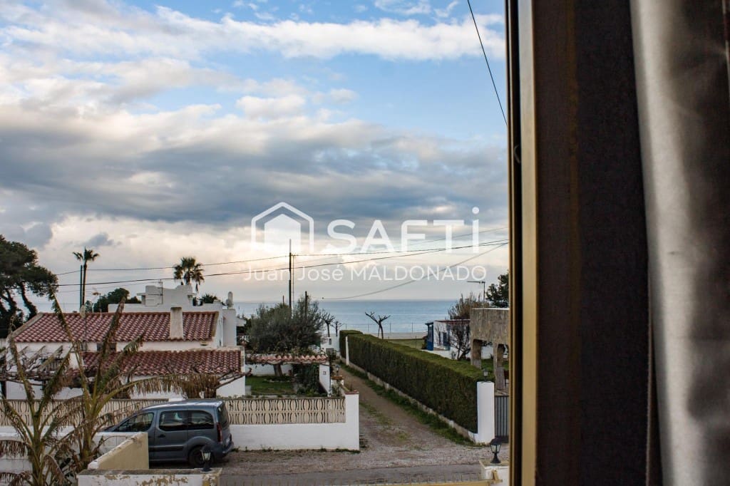 7 slaapkamer Villa te koop in Benicarlo met garage - € 498.000 (Ref: 9595257)