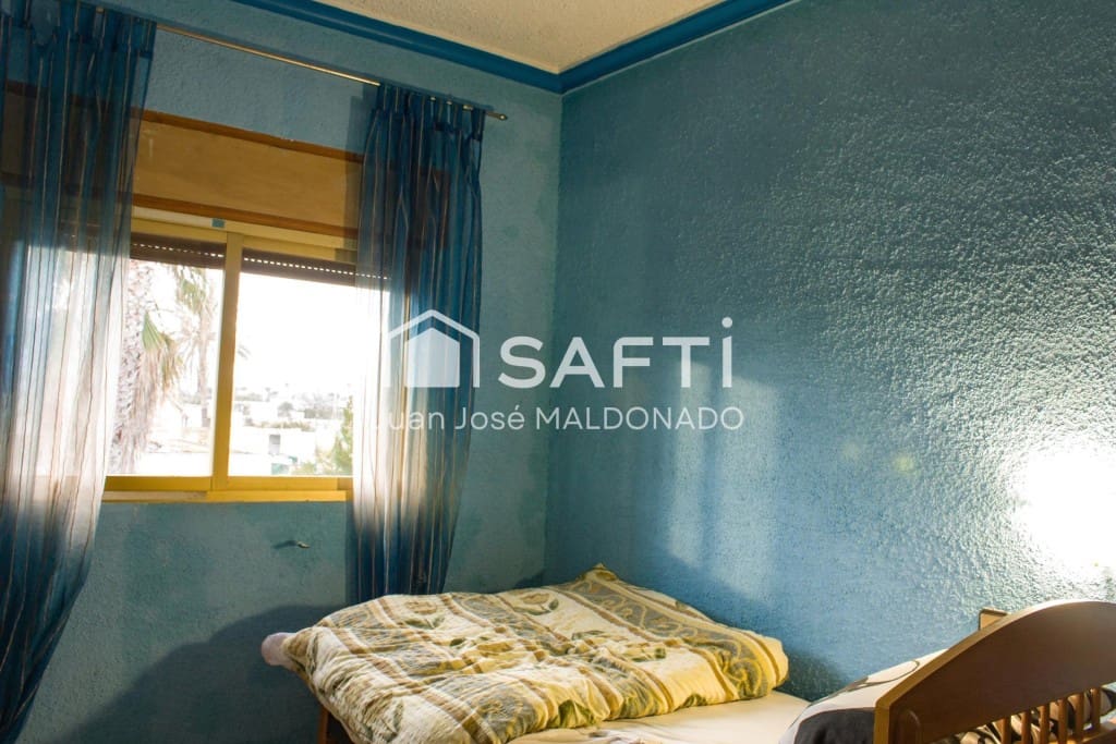 7 slaapkamer Villa te koop in Benicarlo met garage - € 498.000 (Ref: 9595257)